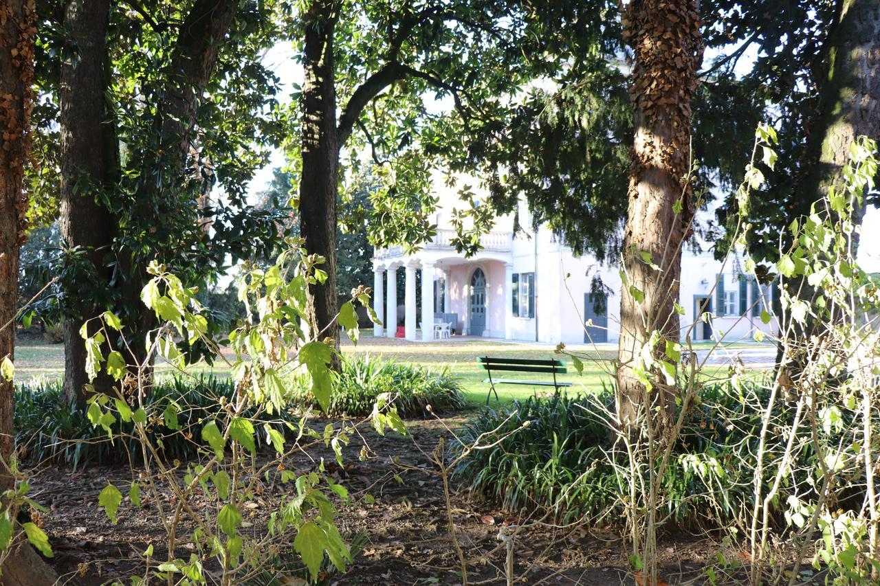 Verolanuova Le Magnolie Agriturismo מראה חיצוני תמונה