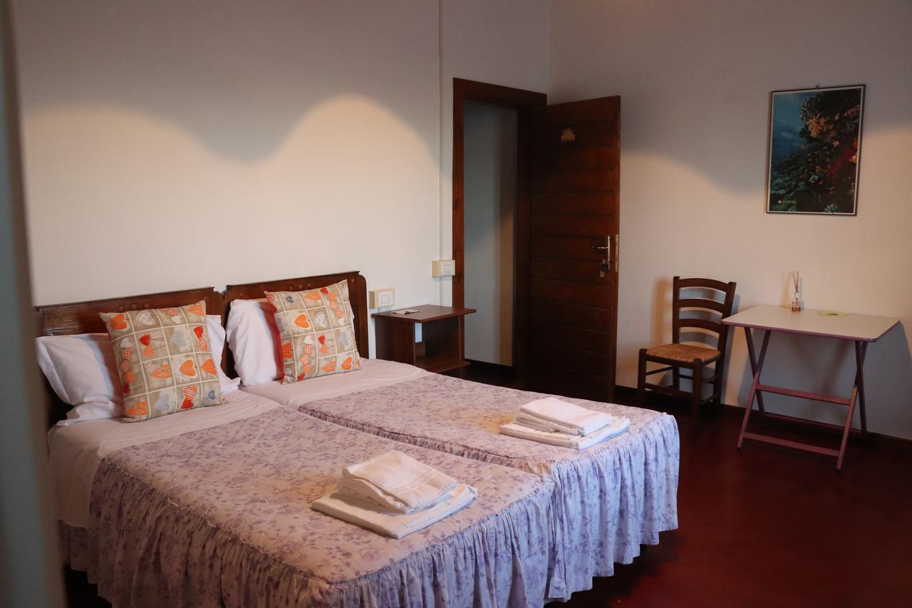 Verolanuova Le Magnolie Agriturismo מראה חיצוני תמונה