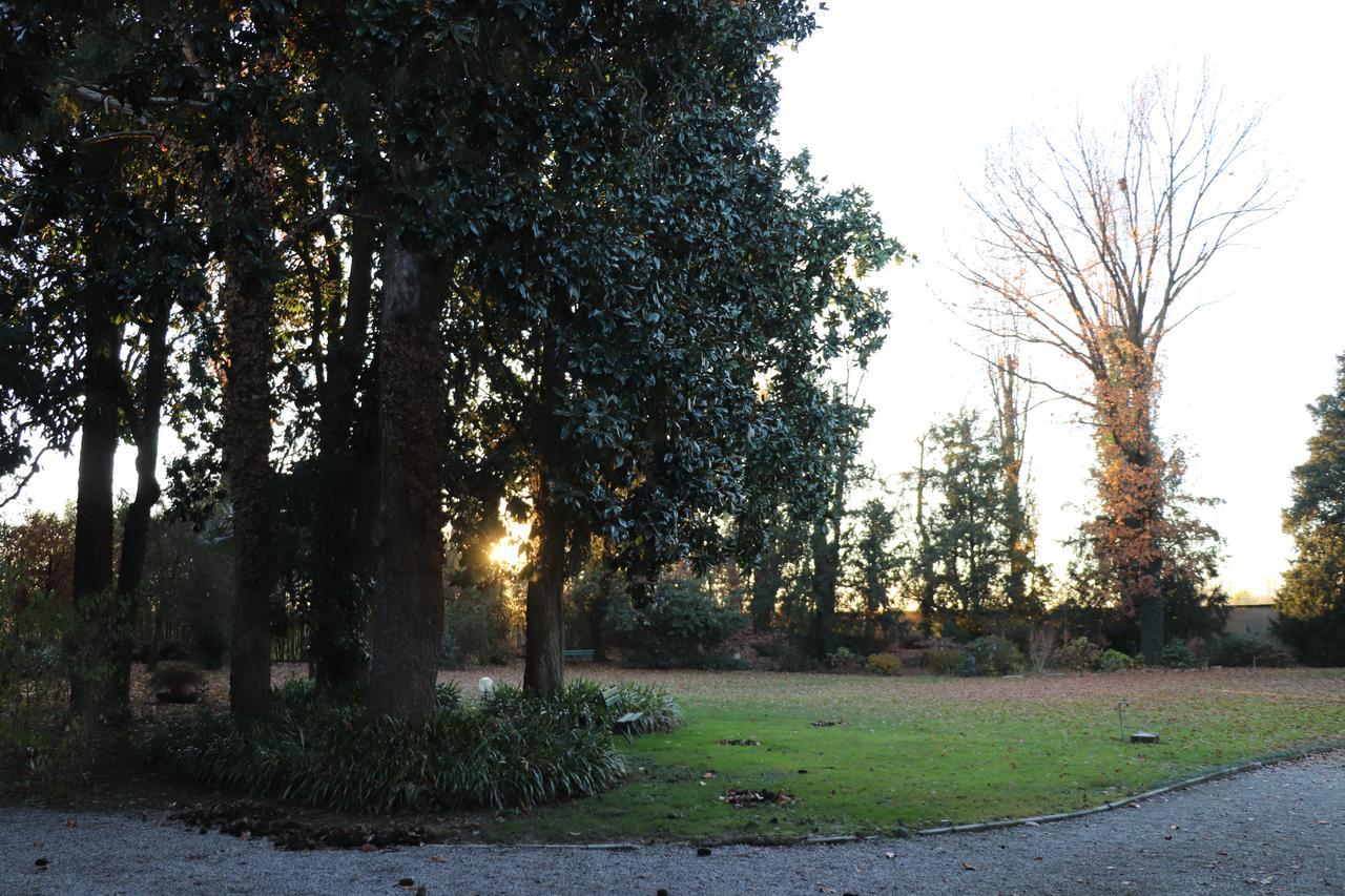 Verolanuova Le Magnolie Agriturismo מראה חיצוני תמונה